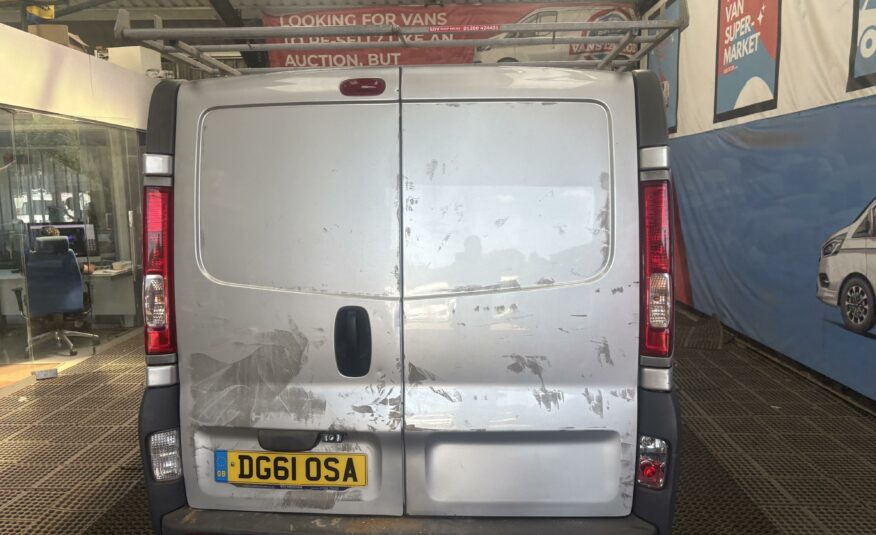 2011 VAUXHALL VIVARO 2900 CDTI P/V