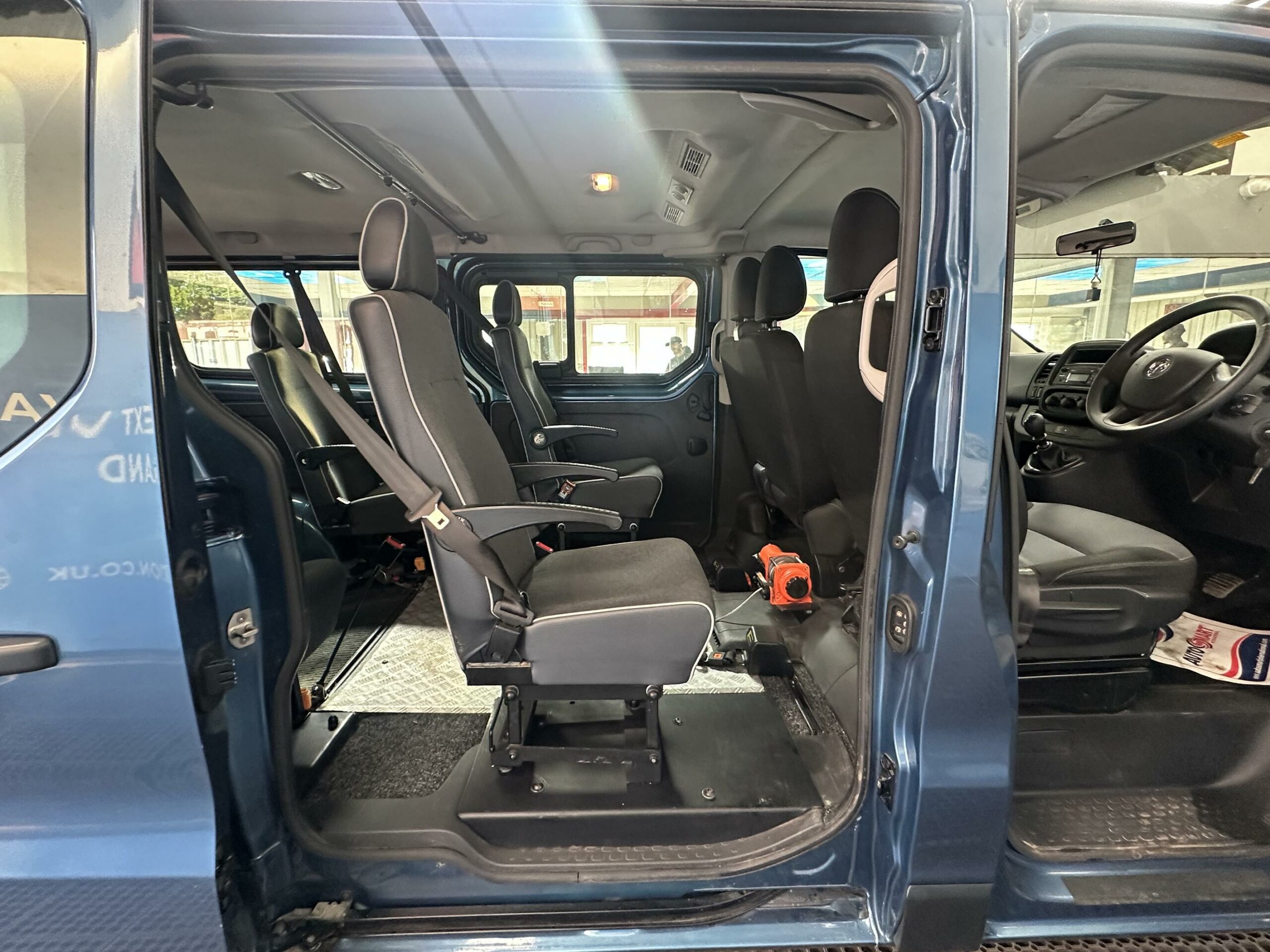 2019 Vauxhall Vivaro Combi Vivaro Combi CDTi S/S – NK19AYA