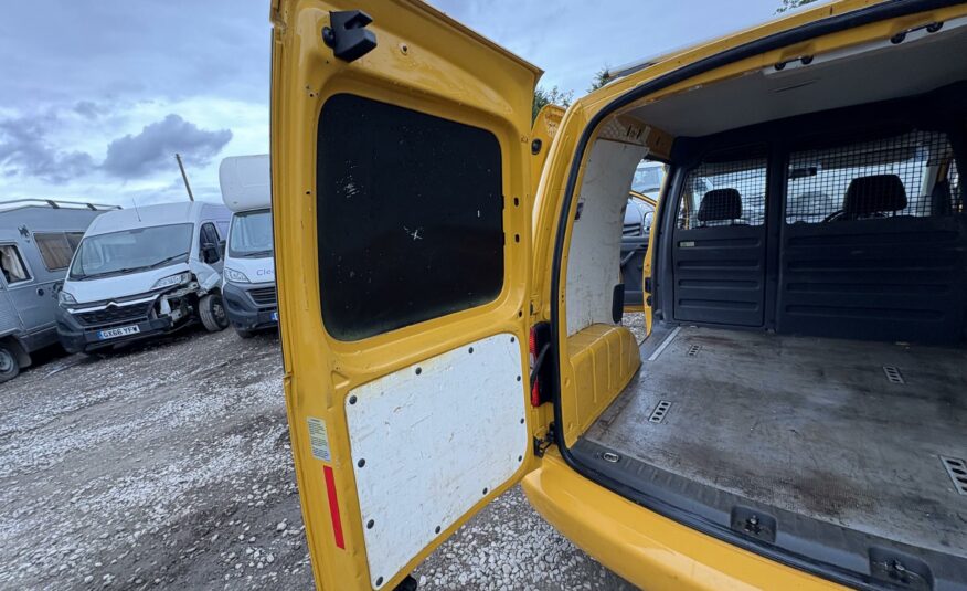 2012 VOLKSWAGEN CADDY C20 BLUEMOTION TDI 102