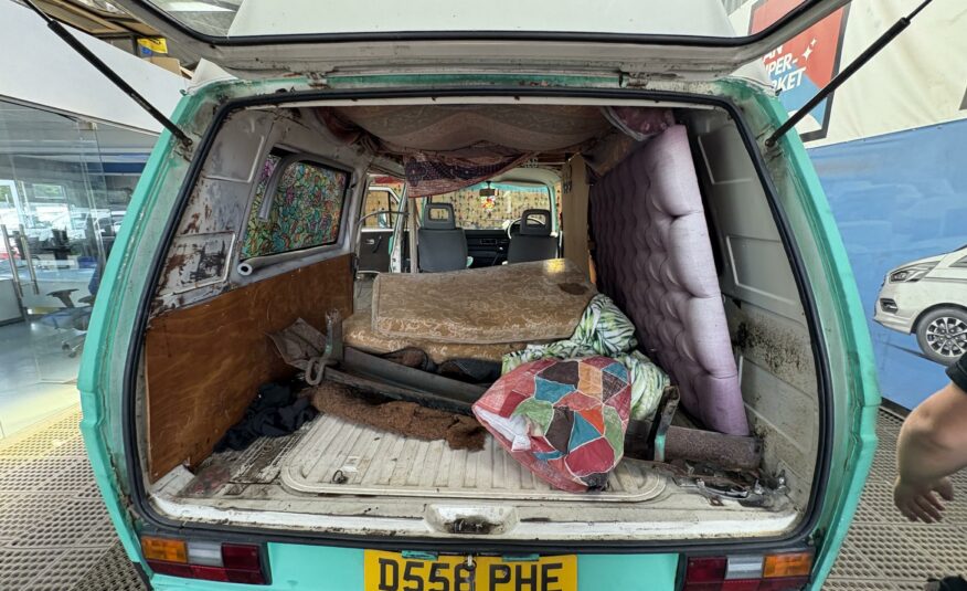 1987 VOLKSWAGEN TRANSPORTER