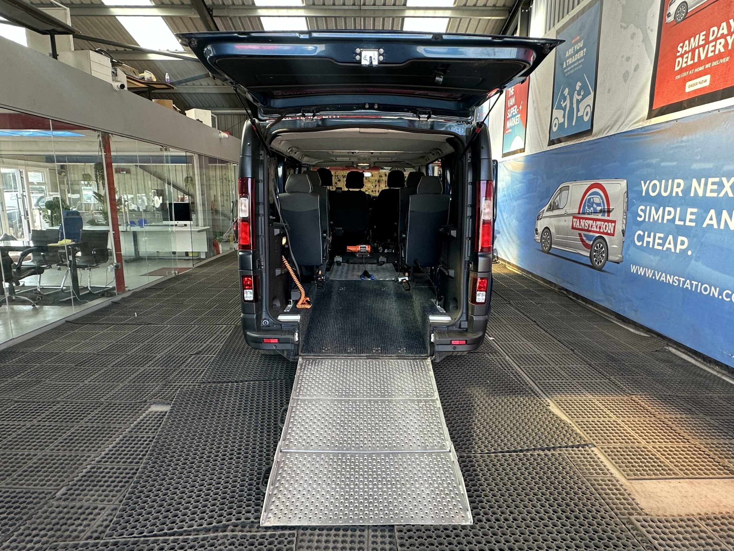 2019 Vauxhall Vivaro Combi Vivaro Combi CDTi S/S – NK19AYA