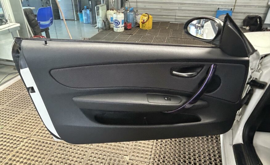 2009 BMW 1 SERIES 116D