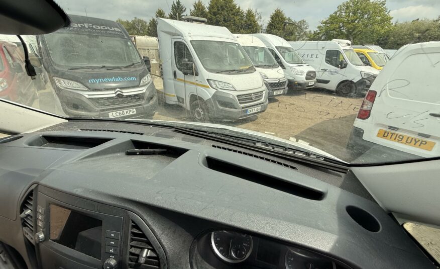 2021 MERCEDES VITO 110 PROGRESSIVE CDI
