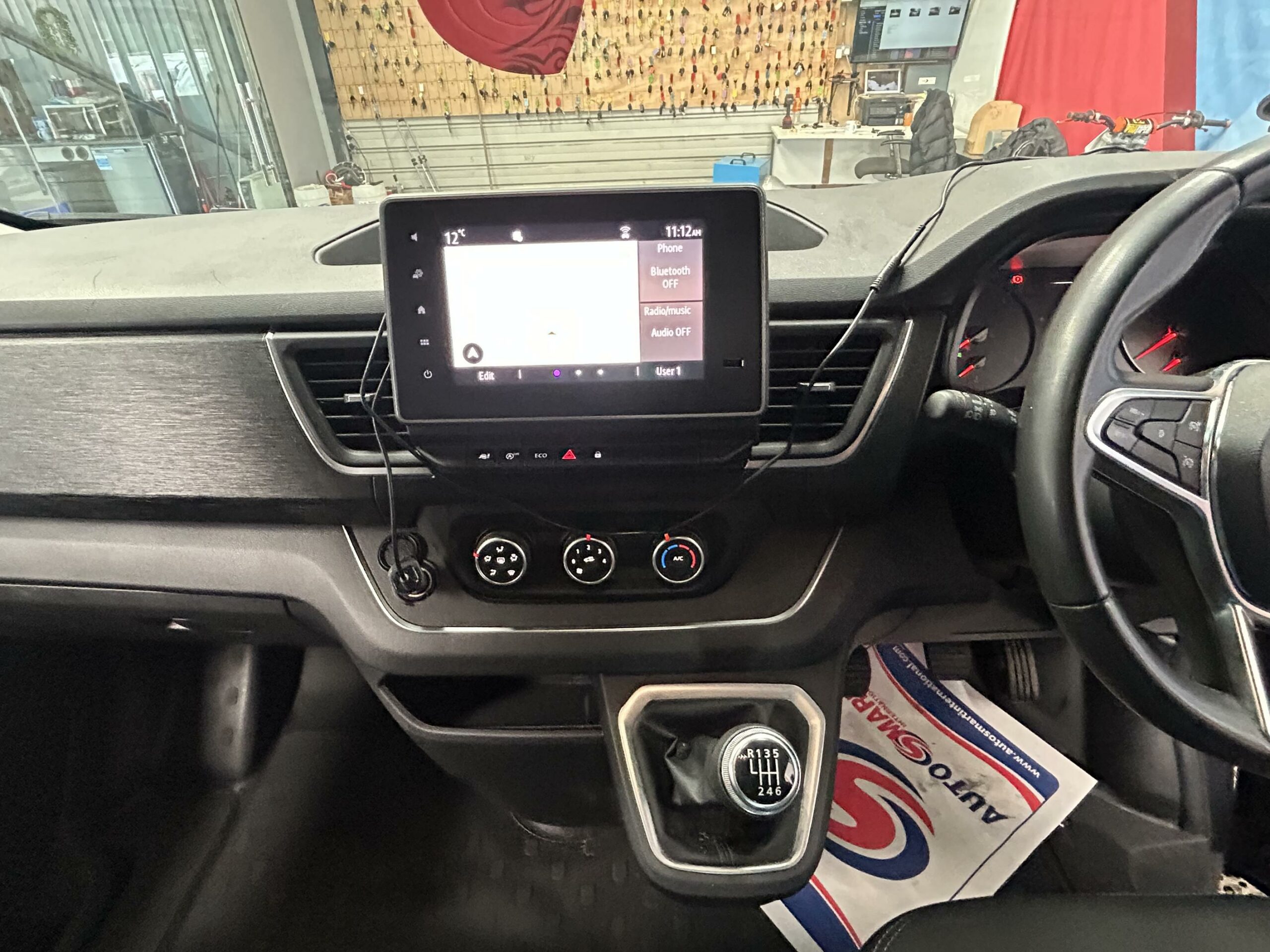 2022 Renault Trafic – Model: Trafic SL28 Sport Blue DCI – OU22AOE