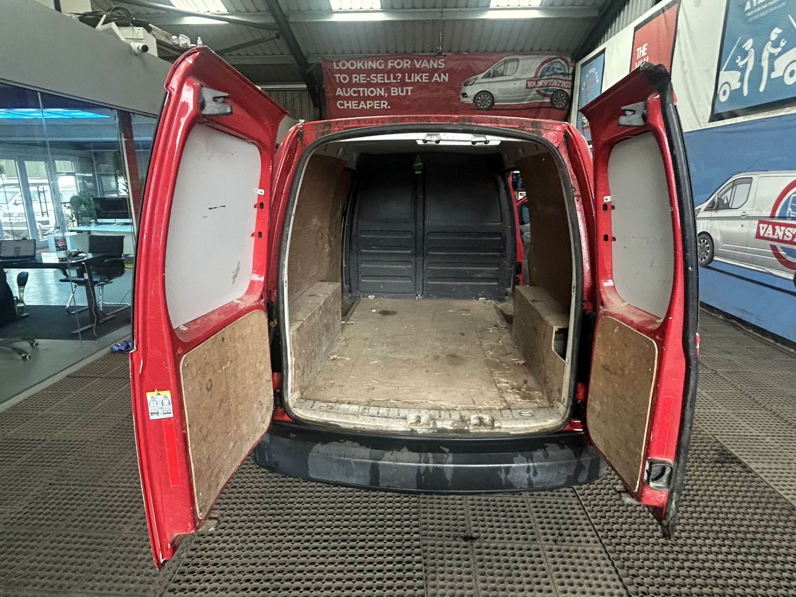 2015 Volkswagen Caddy Caddy C20 Startline TDI – GF15XSU