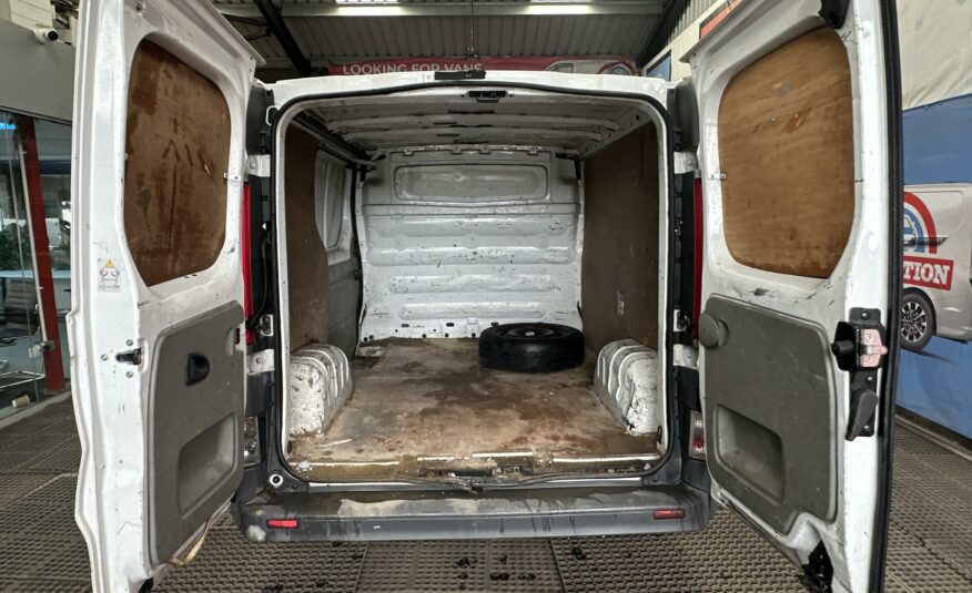 2012 VAUXHALL VIVARO 2700 CDTI 113 SWB