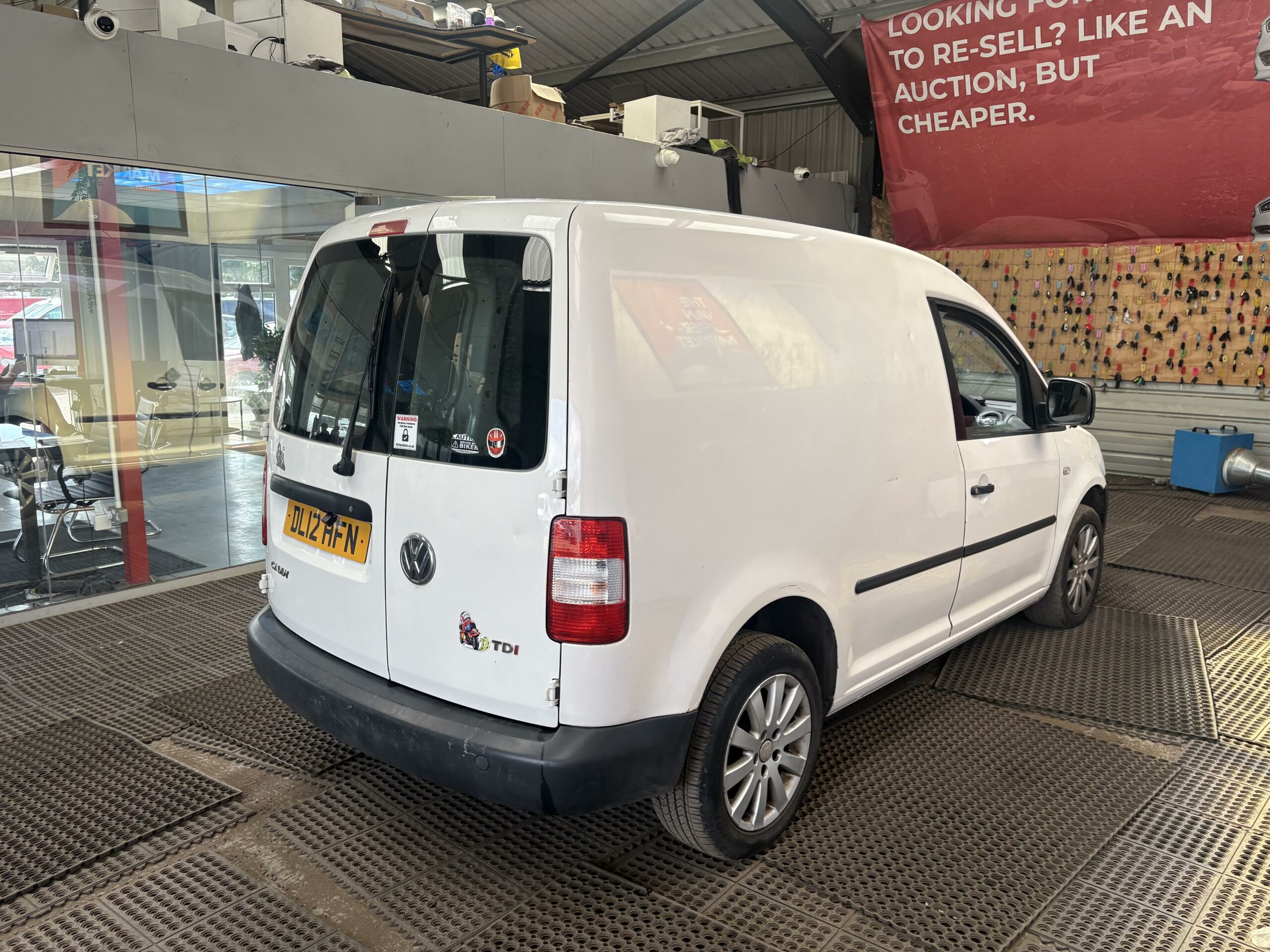 2012 Volkswagen Caddy Caddy C20 TDI 102 – DL12HFN