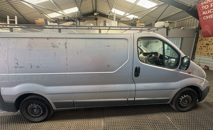 2011 VAUXHALL VIVARO 2900 CDTI P/V
