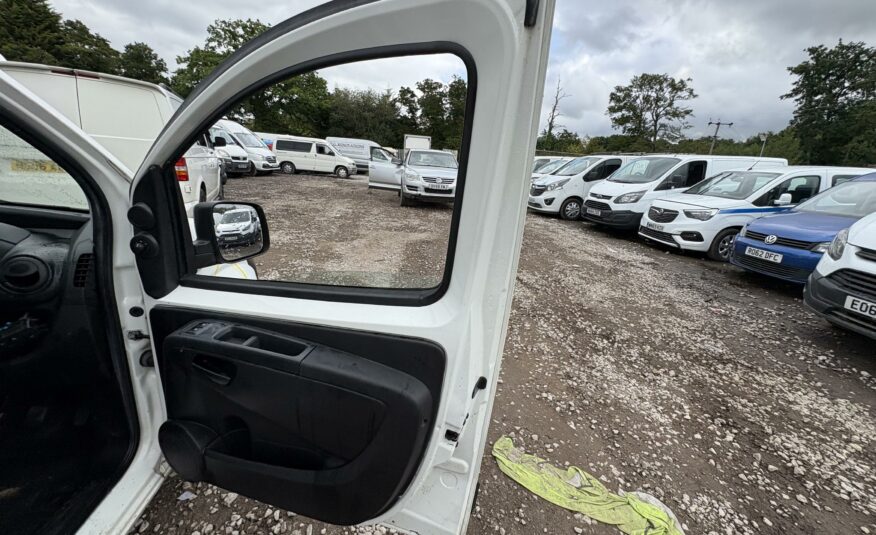2017 PEUGEOT BIPPER HDI S