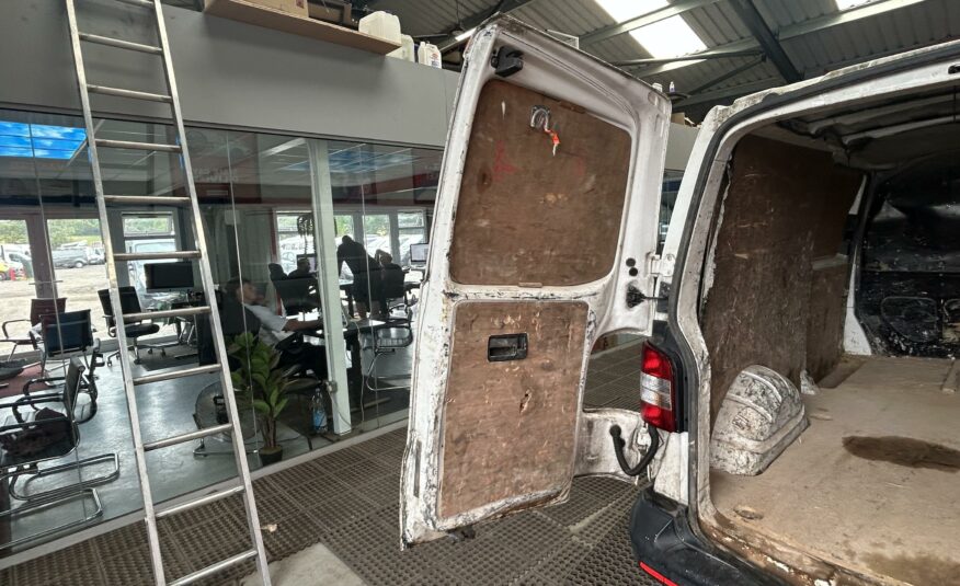 2013 VOLKSWAGEN TRANSPORTER T32 STARTLINE TDI