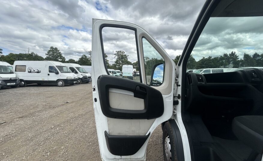 2017 PEUGEOT BOXER 435 PRO L4H2 BLUE HDI
