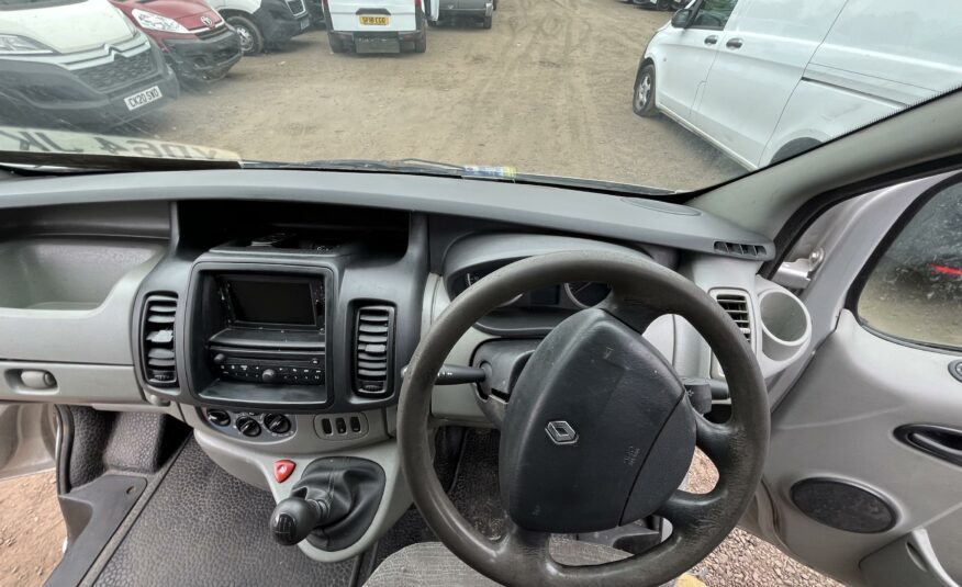 2014 RENAULT TAFIC SL27 EXTRA DCI