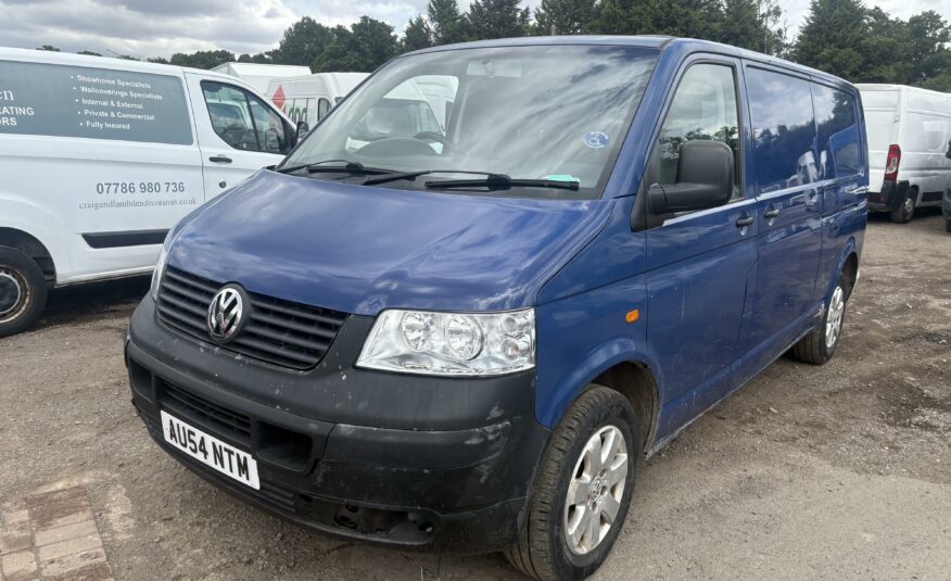 2004 VOLKSWAGEN TRANSPORTER T5 2.5 TDI