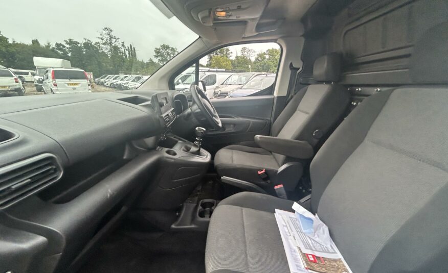 2022 TOYOTA PROACE CITY ACTIVE