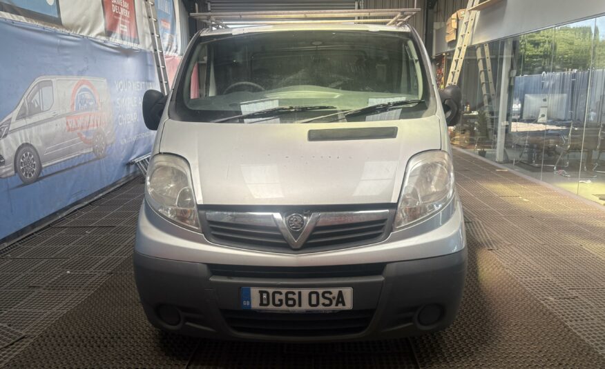 2011 VAUXHALL VIVARO 2900 CDTI P/V