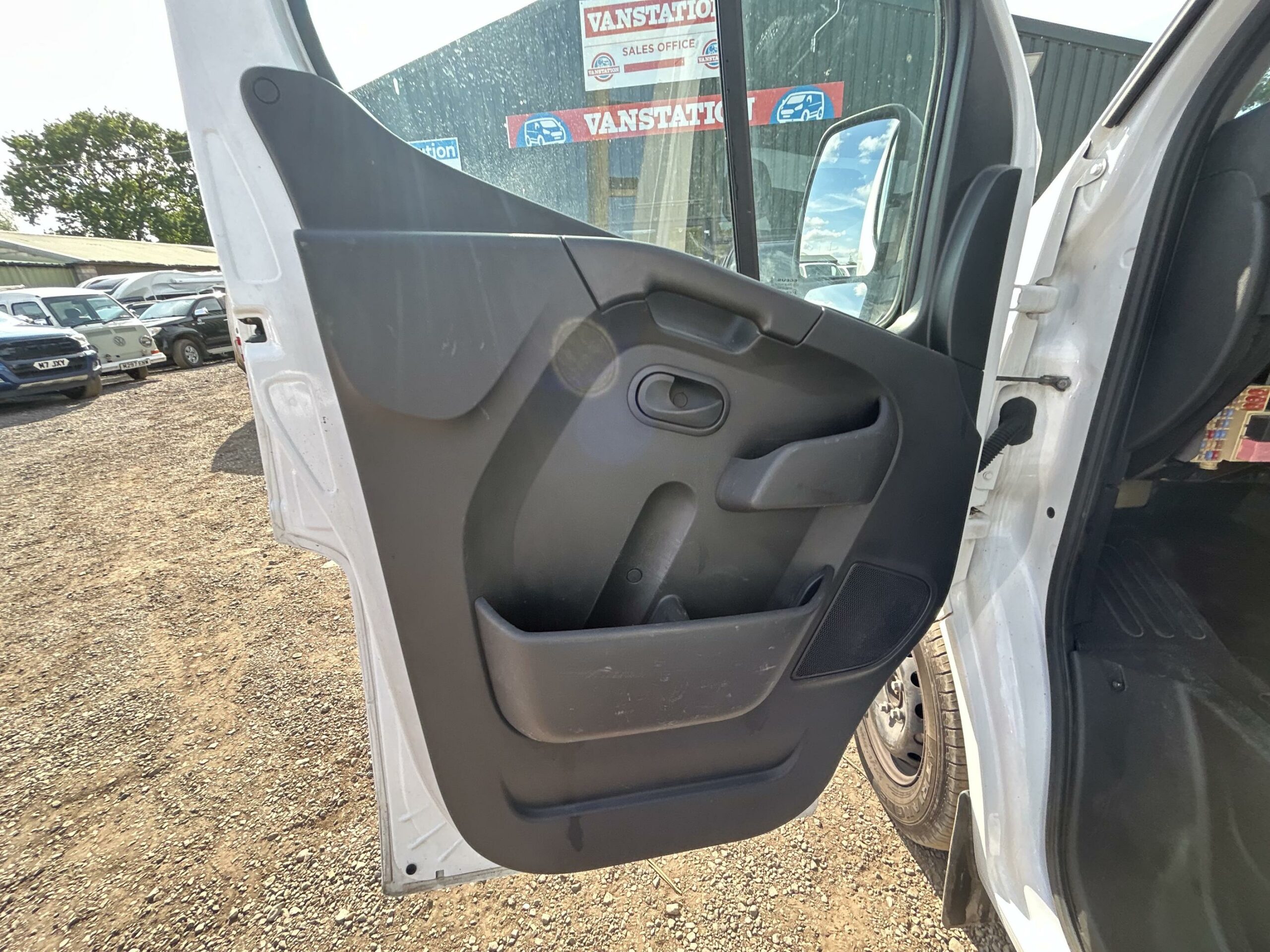2020 Renault Master Master LL35 Business dCi – FX70FAU