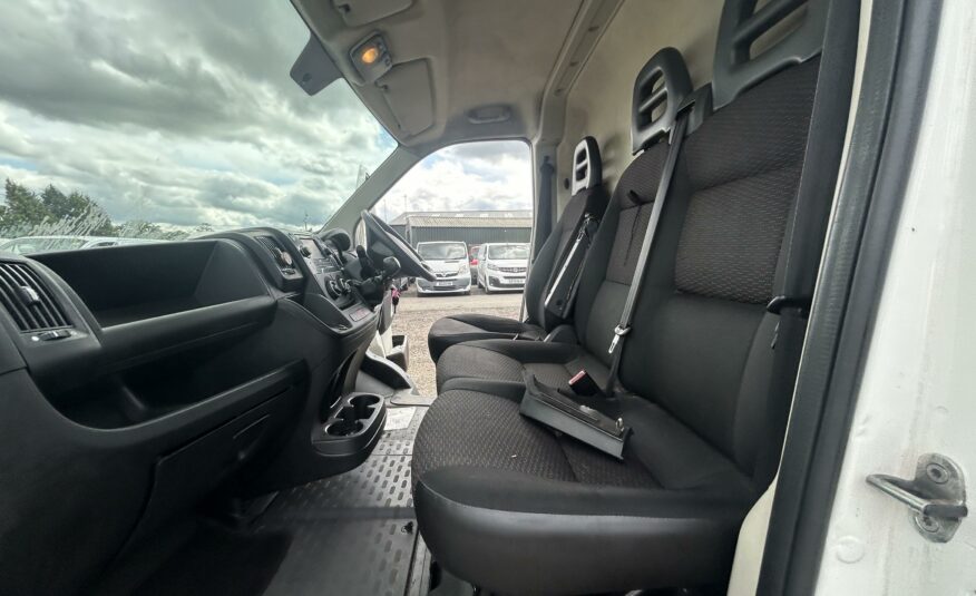 2017 PEUGEOT BOXER 435 PRO L4H2 BLUE HDI