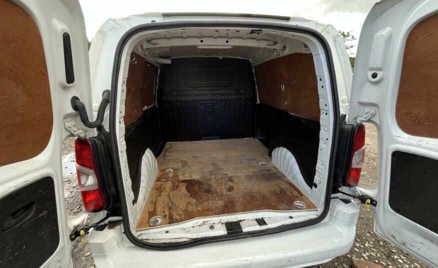 2020 VAUXHALL COMBO 2300 SPORTIVE S/S