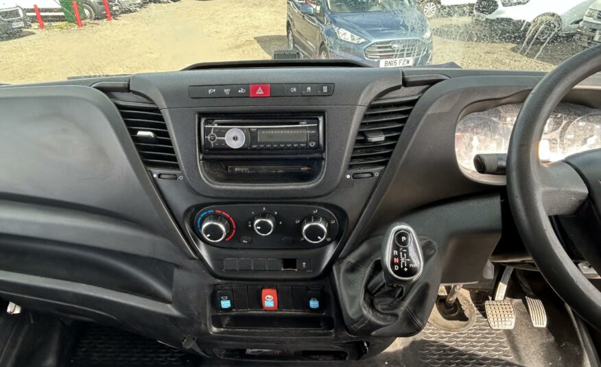 2017 IVECO DAILY 35S12 S-A