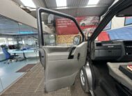 VOLKSWAGEN TRANSPORTER CARAVELLE