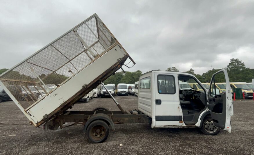 2013 IVECO DAILY 35C13 LWB