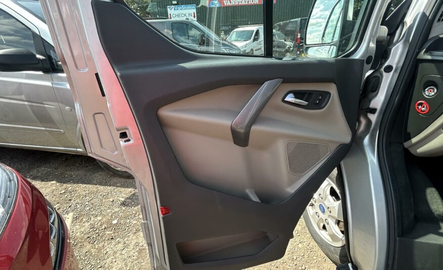 2015 FORD TOURNEO CUSTOM 300 LTD E-TECH TOURNEO CUSTOM 300 LTD E-TECH
