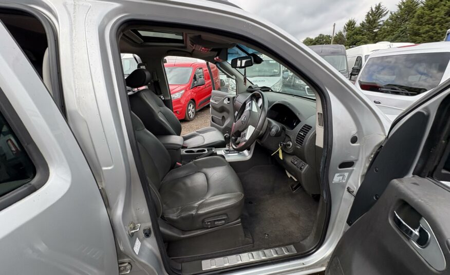 2015 NISSAN NAVARA OUTLOW