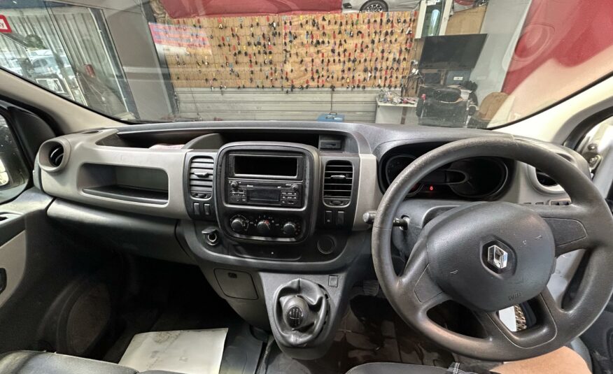 2015 RENAULT TRAFIC SL27 BUSINESS+ NRG DCI