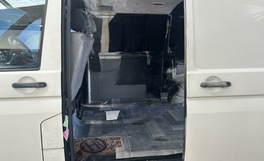 2005 VOLKSWAGEN TRANSPORTER T28 85 TDI