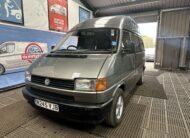 VOLKSWAGEN TRANSPORTER CARAVELLE