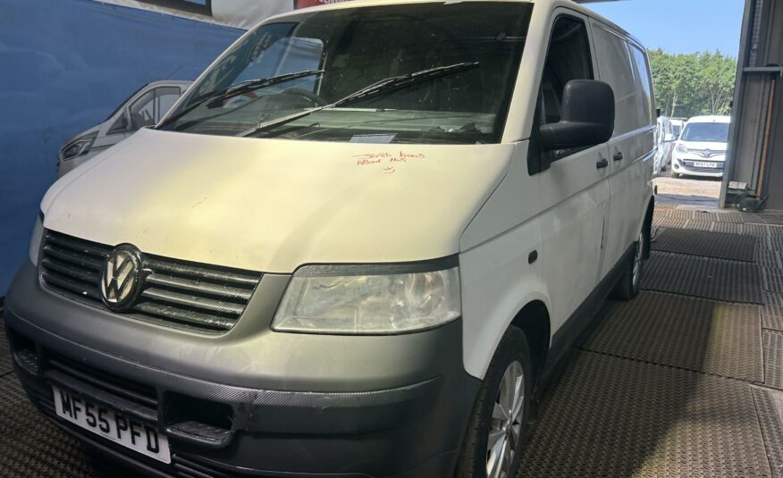 2005 VOLKSWAGEN TRANSPORTER T28 85 TDI