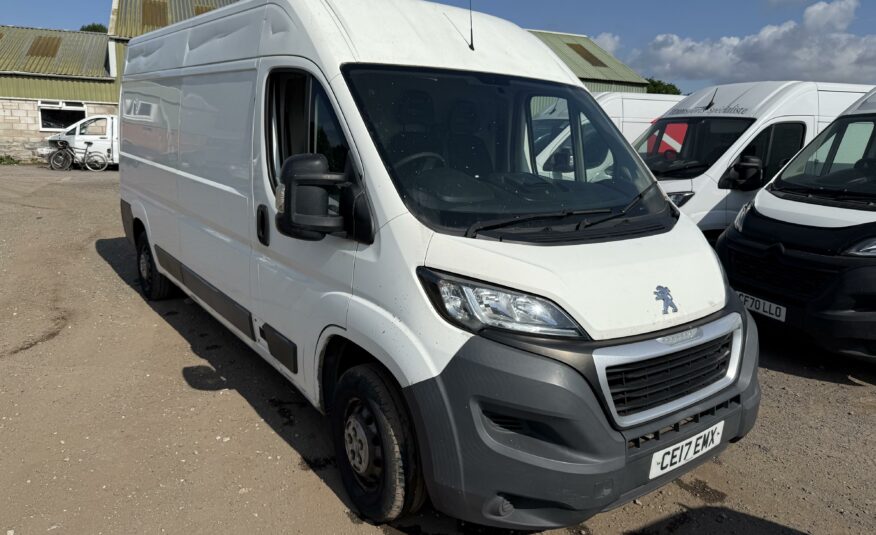 2017 PEUGEOT BOXER 335 PRO L3H2 BLUE HDI