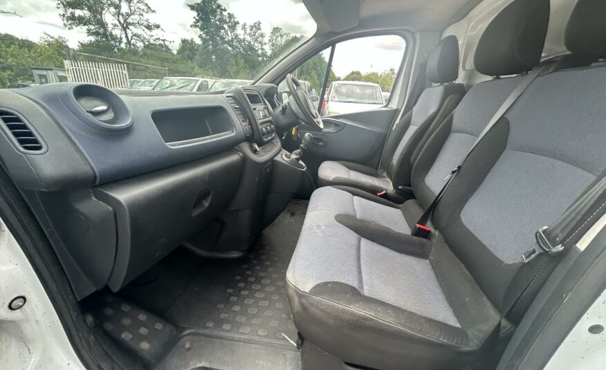 2017 VAUXHALL VIVARO 2900 CDTI