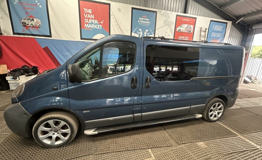 2005 VAUXHALL VIVARO DTI 2900 LWB P/V