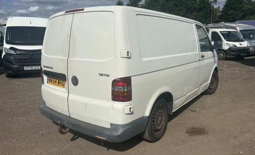 2004 VOLKSWAGEN TRANSPORTER T26 85 TDI