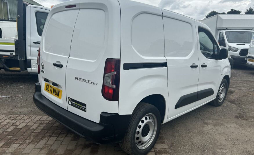 2022 TOYOTA PROACE CITY ACTIVE