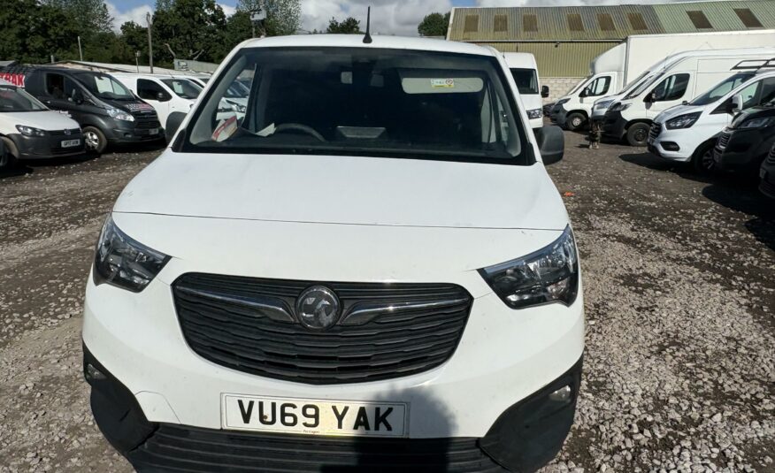 2019 VAUXHALL COMBO 2300 EDITION S/S