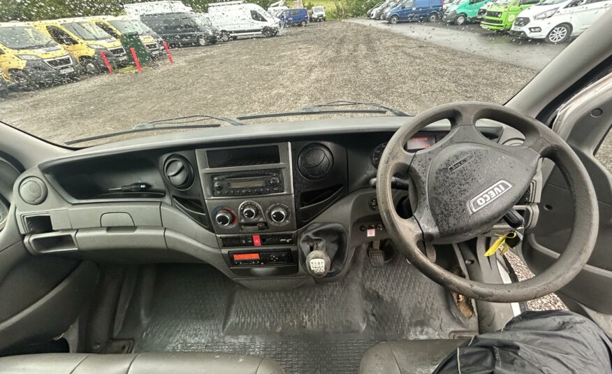 2013 IVECO DAILY 35C13 LWB