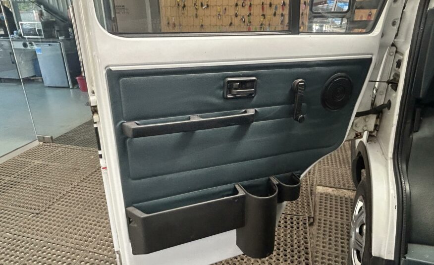 1995 RENAULT TRAFIC T1100D SWB