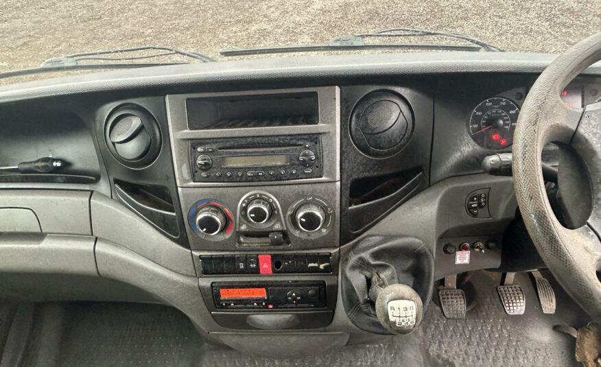 2013 IVECO DAILY 35C13 LWB