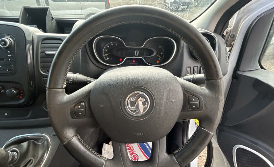 2016 VAUXHALL VIVARO TRAFFIC