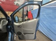 2005 VAUXHALL VIVARO DTI 2900 LWB P/V