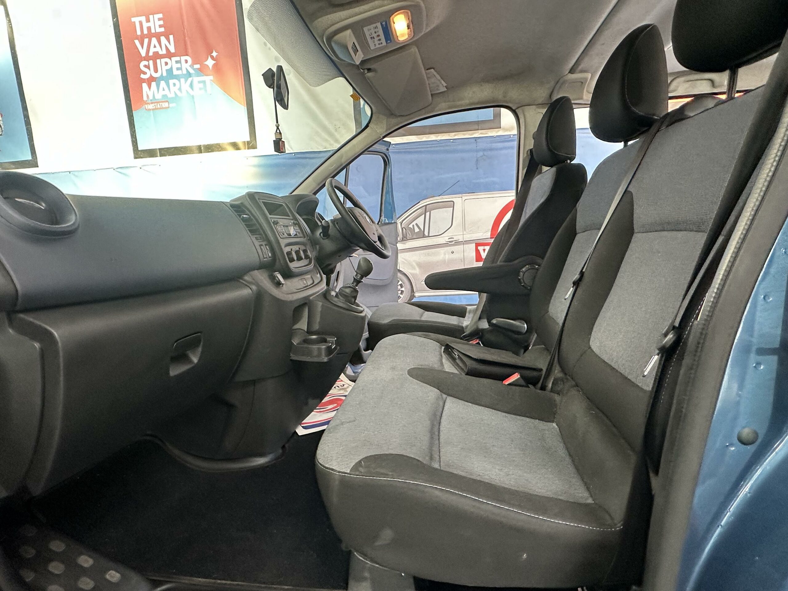 2019 Vauxhall Vivaro Combi Vivaro Combi CDTi S/S – NK19AYA