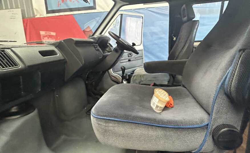 1995 RENAULT TRAFIC T1100D SWB