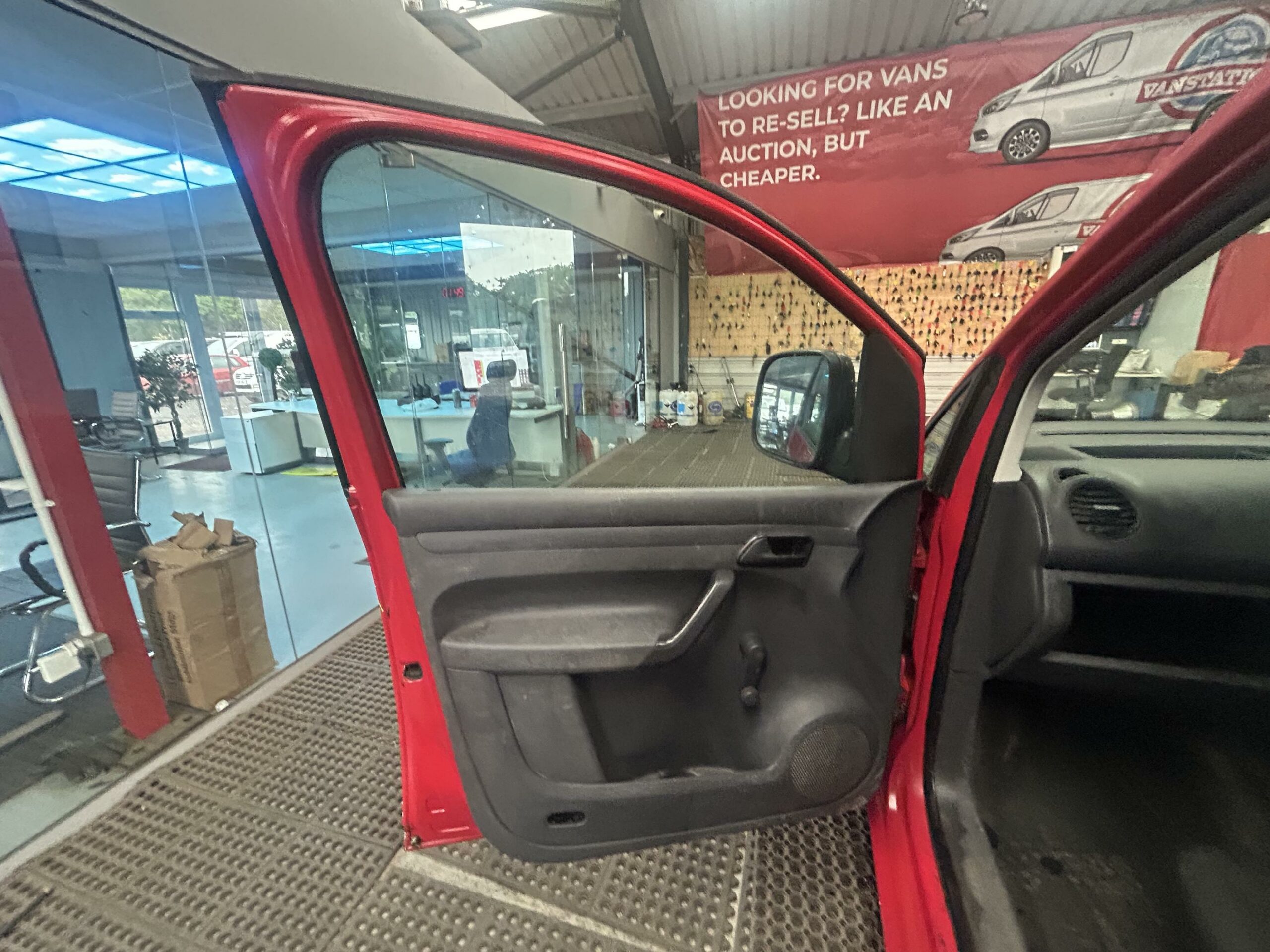 2015 Volkswagen Caddy Caddy C20 Startline TDI – GF15XSU