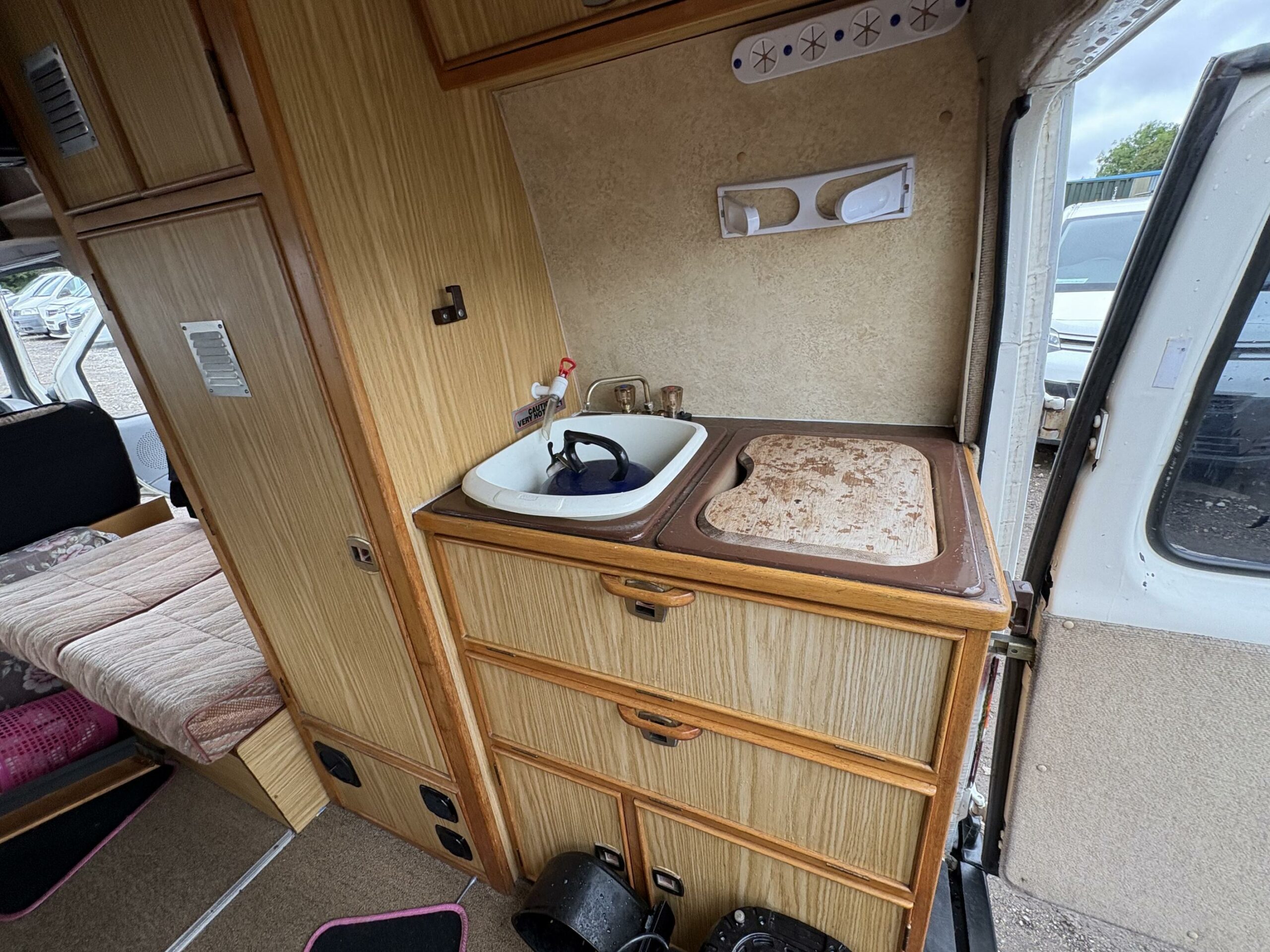 1990 Ford Transit Bonus – G944PNX