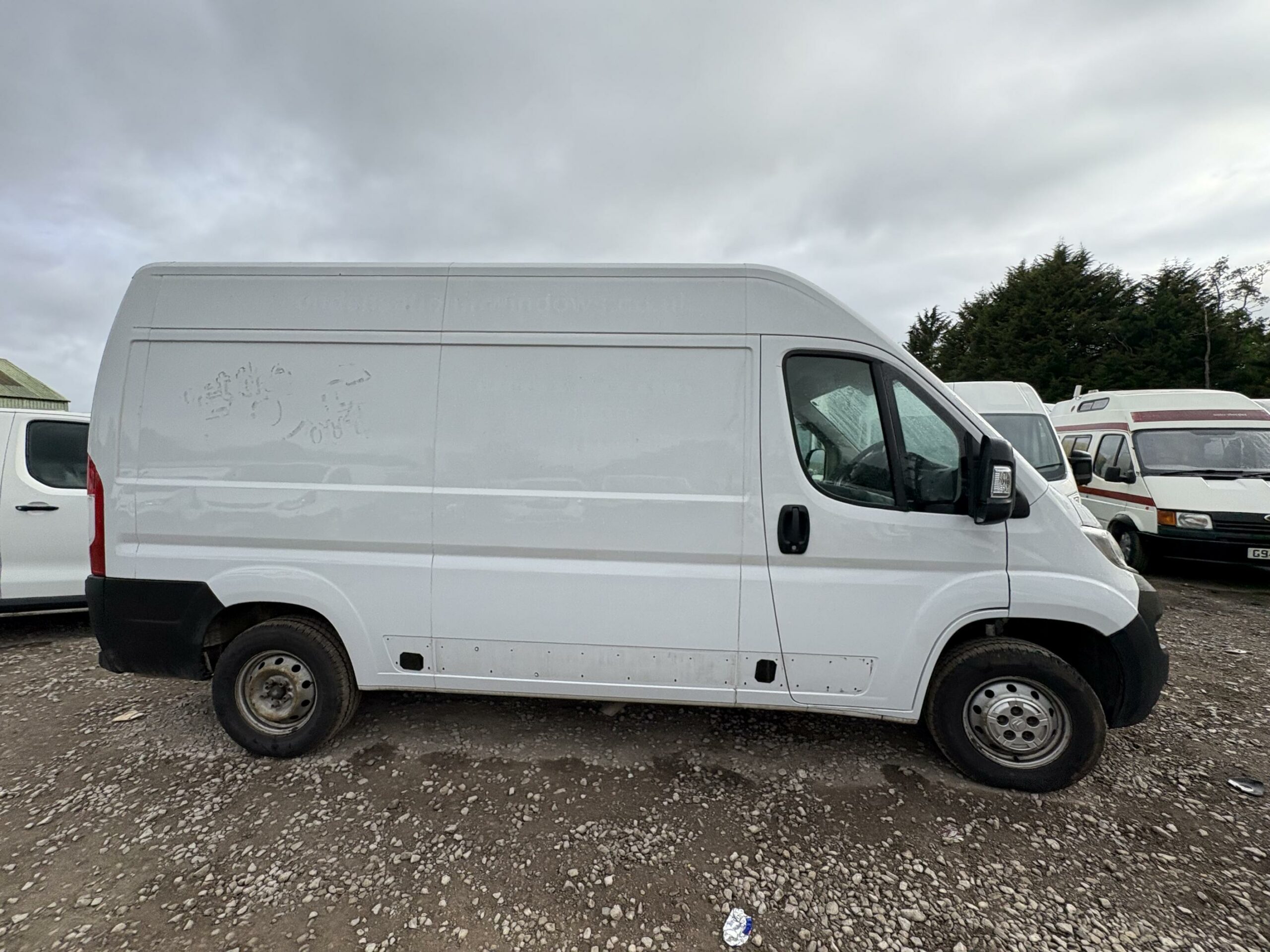 2022 Citroen Relay Relay 35 L2H2 Enterprise Blue HDi S/S – FD71KPE