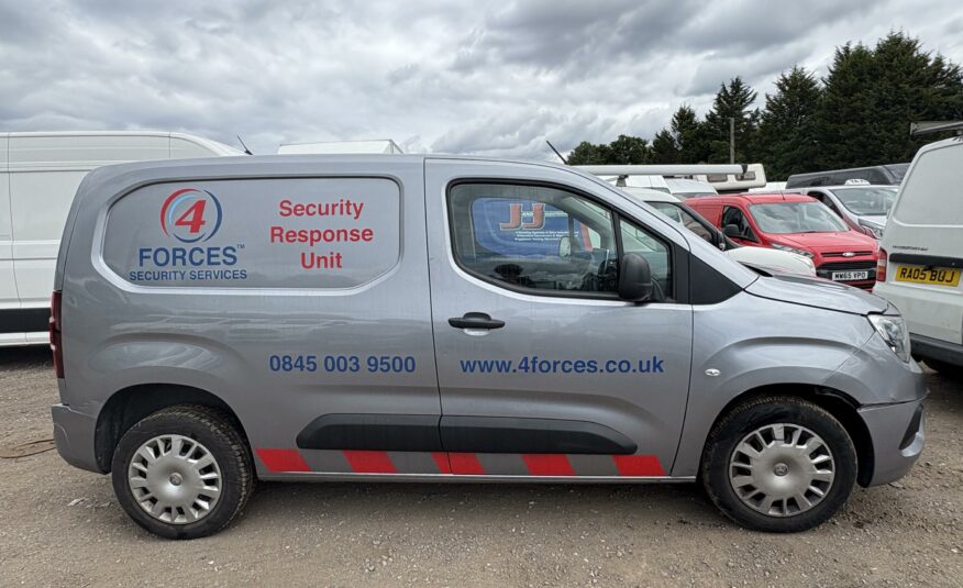 2022 VAUXHALL COMBO 2300 SPORTIVE TD 2300 SPORTIVE TD