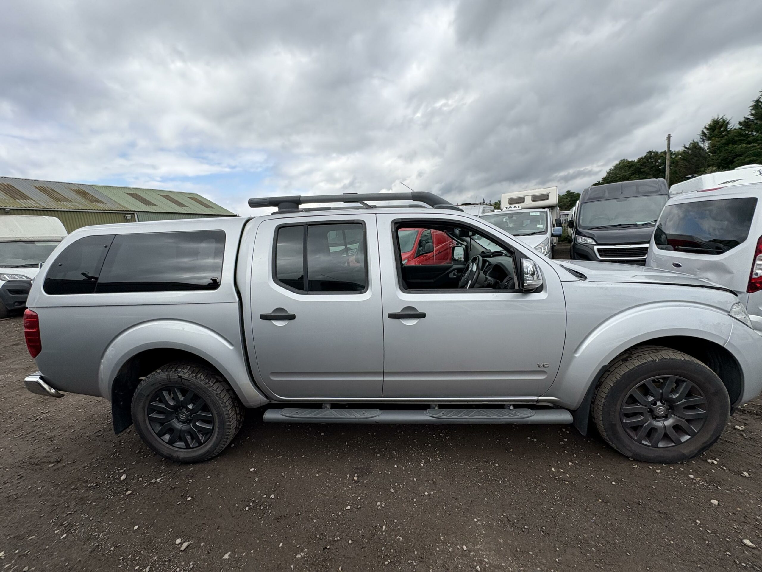2015 Nissan Navara Navara Outlaw dCi Auto – YN65WJL/C3WAXY