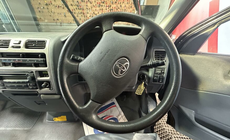 2009 TOYOTA HIACE 280 D-4D 120 SWB